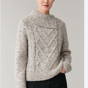 Cos Cozy Knit Women's Sweater